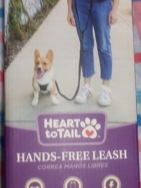 Heart to Tail Hands-Free Dog Leash in Black